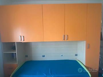 Letto armadio salvaspazio in buono stato