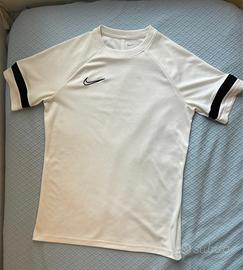 Maglia nike bianca a maniche corte dri-fit