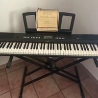 Pianoforte/tastiera yamaha piaggero np-v60