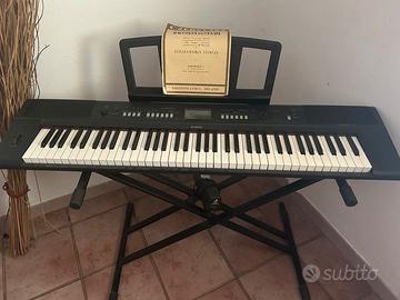 Pianoforte/tastiera yamaha piaggero np-v60