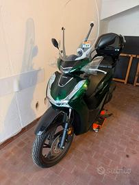 Honda Sh 125 verde bottiglia