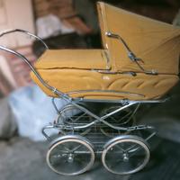 CARROZZINA VINTAGE PEG GIALLA