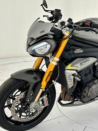 Triumph Speed Triple 1200 rs 5.415km