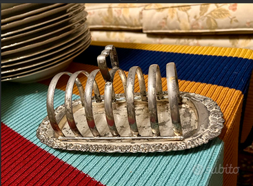 RICERCATOrackTOASTportapanARGENTATOartDecòPrimi900