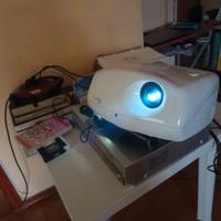 Videoproiettore SIM2 domino