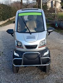 Scooter elettrico cabinato