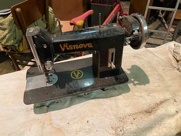 Macchine da cucire vintage.