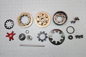 FRIZIONE ANTISALTELLAMENTO SUZUKI RMZ 250 2004 200