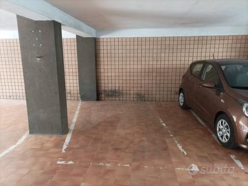 Posto auto coperto mq 9- 15.000,00 -Via Copernico