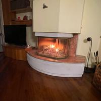 Caminetto a legna ventilato