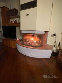 Caminetto a legna ventilato