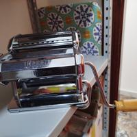 macchinetta  per  la  pasta  manuale