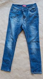 Jeans marca Manila Grace