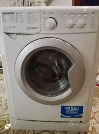 Indesit EWC 91083 BS IT/1 (rottame)