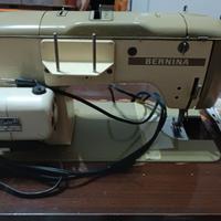 Macchina da cucire Bernina con mobile