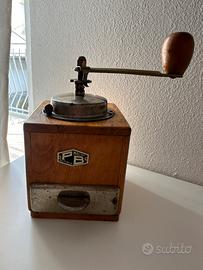 Macina caffe vintage in legno P.B acciaio
