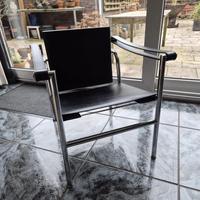 Poltroncina LC1 di ALIVAR nera