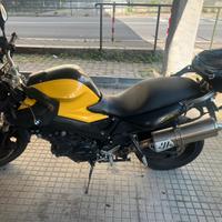 BMW f800r