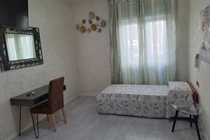 Camera singola con bagno privato