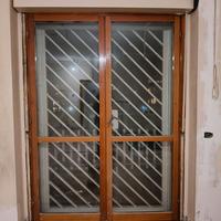 Infissi in legno con doppio vetro varie misure