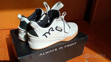 Scarpe da Weightlifting TYR L-2 Lifter  bianco