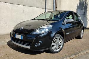 Renault Clio 1.2 Benzina 75CV - OK Neopatentati
