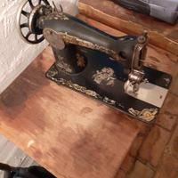 Macchina da cucire SINGER anno 1921