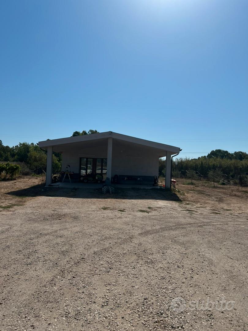 Ricovero atrezzi - Vista 5