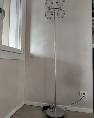 Lampada da terra Nobi 4 di Fontana Arte