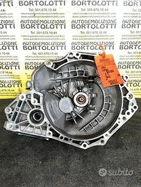 OPEL CORSA cambio usato Z12XEP