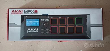 Mobile Sample Player AKAI MPX8