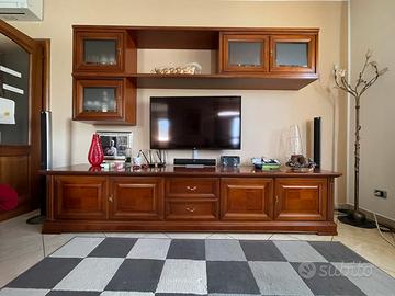 Mobile soggiorno e cassapanca ciliegio