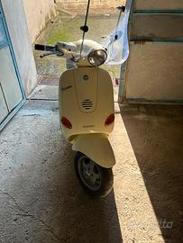 Vespa et2