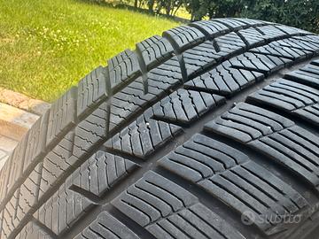 cerchi BMW serie 1 da 18 e copertoni invernali