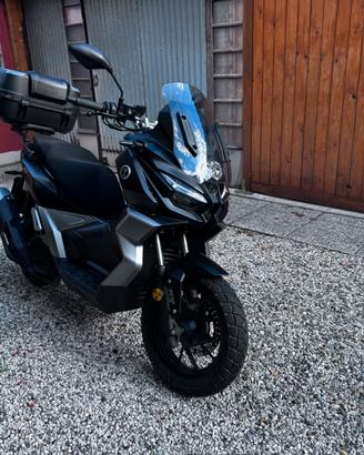 Voge Sfida SR1 ADV