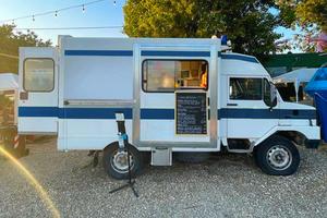 Bremach 4x4 con Allestimento Street Food