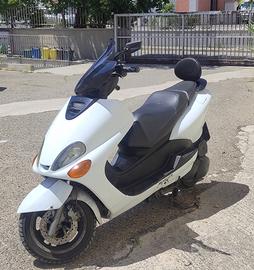 Yamaha Majesty 125 2001 Moto e Scooter In vendita a Matera