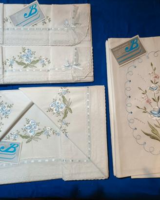 Vintage. Lenzuola matrimoniali sopra e sotto+ Copr