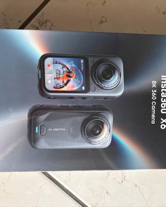 Insta360 x6 essentials bundle + batteria extra