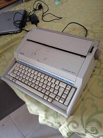 Olivetti ET personal 1610 macchina vintage