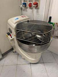 Impastatrice 90 kg a forcella