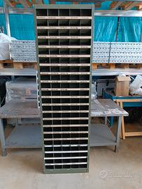 Scaffale porta minuteria