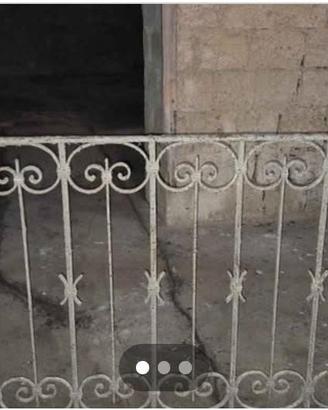 Ringhiera  in Ferro Battuto Antico con Ricoli