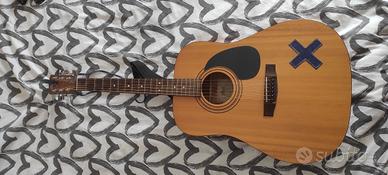 Chitarra acustica + custodia, accordatore, plettri