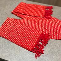 Sciarpa/pashmina leggera rossa con frange