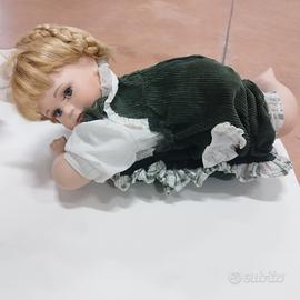 Bambola  porcellana vintage da collezionismo 