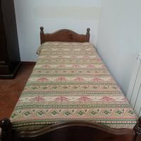 letto singolo in arte povera