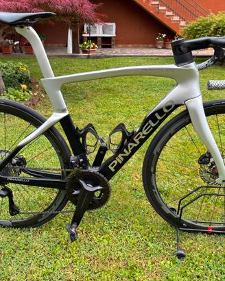 PINARELLO DOGMA f LIGHT 2024