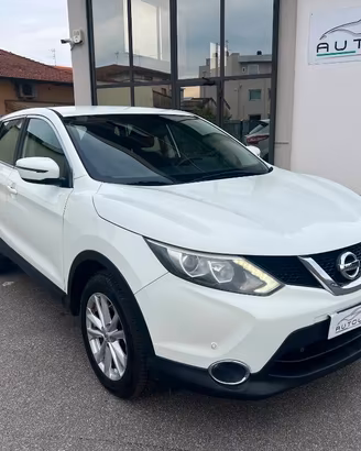Nissan Qashqai 1.5 dci Acenta Premium 110cv
