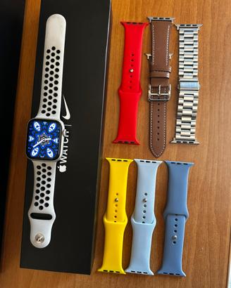 Apple whatch Se 44mm nike